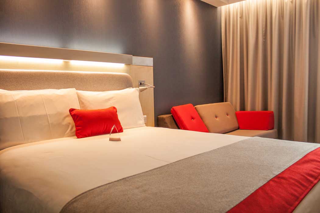 A standard guest room at the Holiday Inn Express Slough. (Photo: IHG)