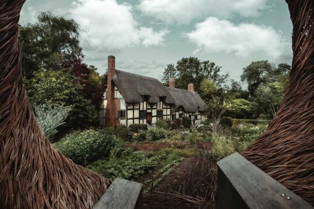 Anne Hathaway's Cottage