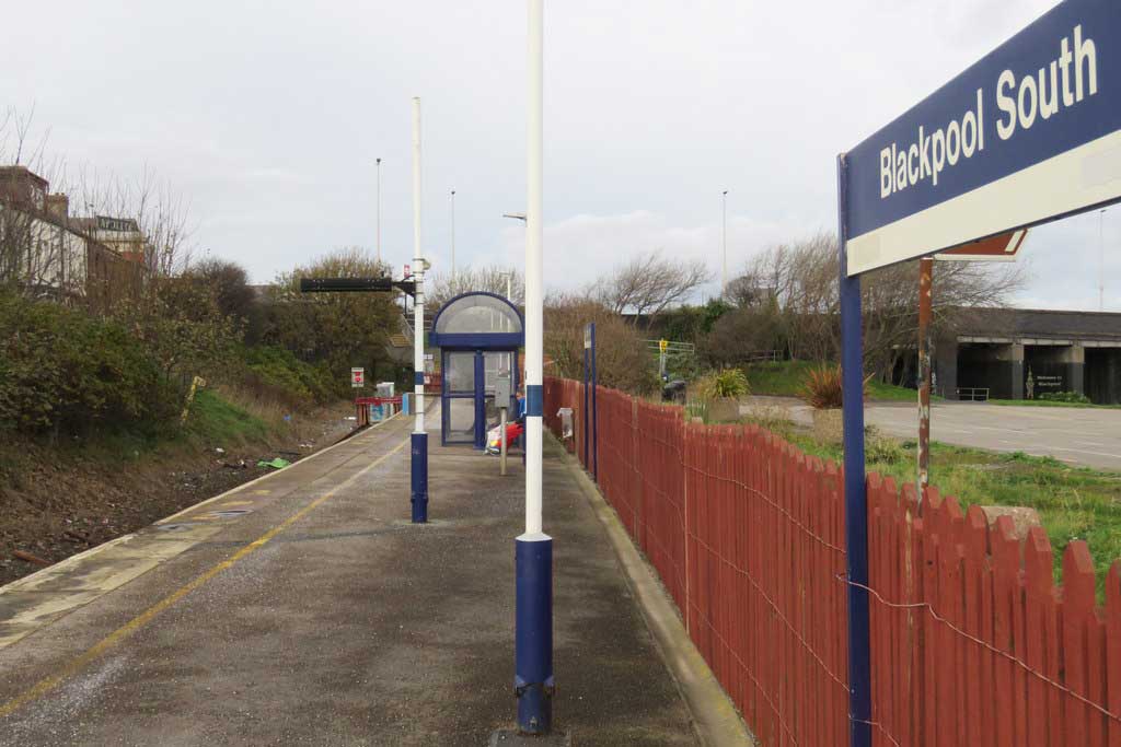 Blackpool South railway station in Blackpool, Lancashire (Photo: David Robinson [CC BY-SA 2.0])