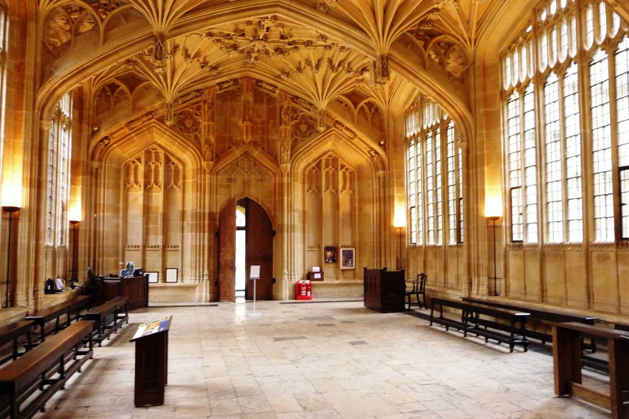 The Divinity School at the Bodleian Library at the University of Oxford in Oxford, Oxfordshire (Photo: John Lord [CC BY-SA 2.0])