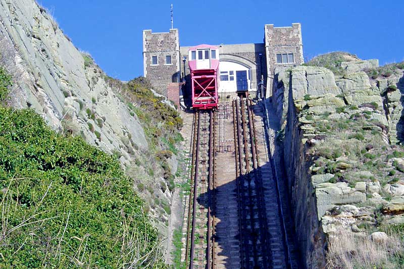 East Hill Cliff Railway in Hastings, East Sussex (Photo: Ian Dunster [CC BY-SA 3.0])