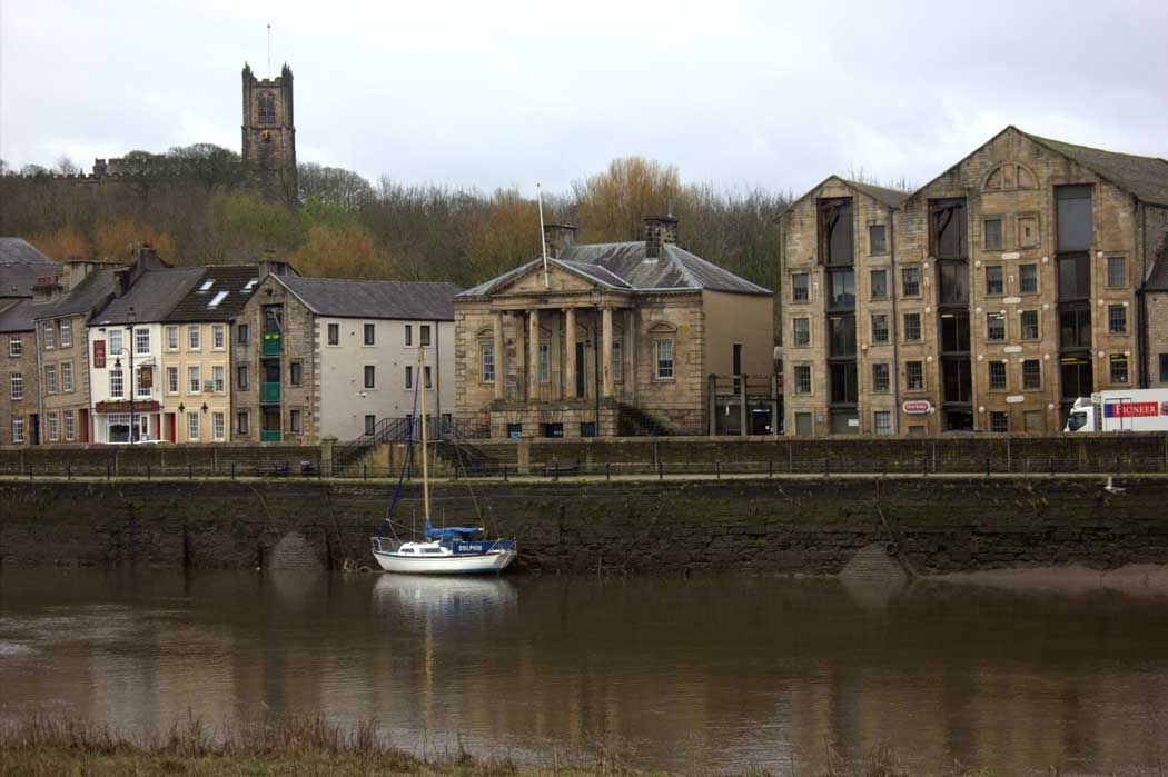 The Lancaster Maritime Museum is inside the former customs house, overlooking the River Lune. (Photo: Robert Eva [CC BY-SA 2.0])