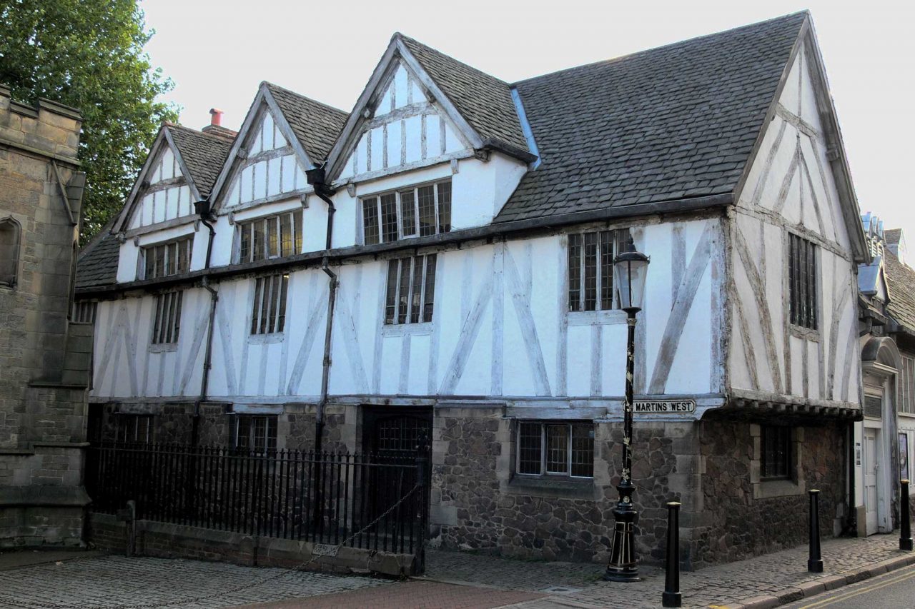 Leicester Guildhall in Leicester, Leicestershire (Photo: Mat Fascione [CC BY-SA 2.0])
