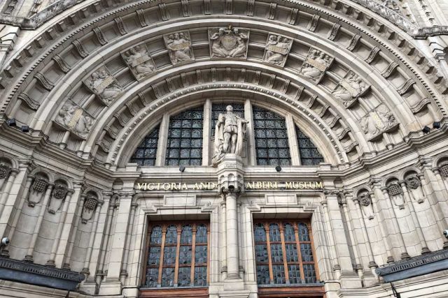 Victoria and Albert Museum (V&A)