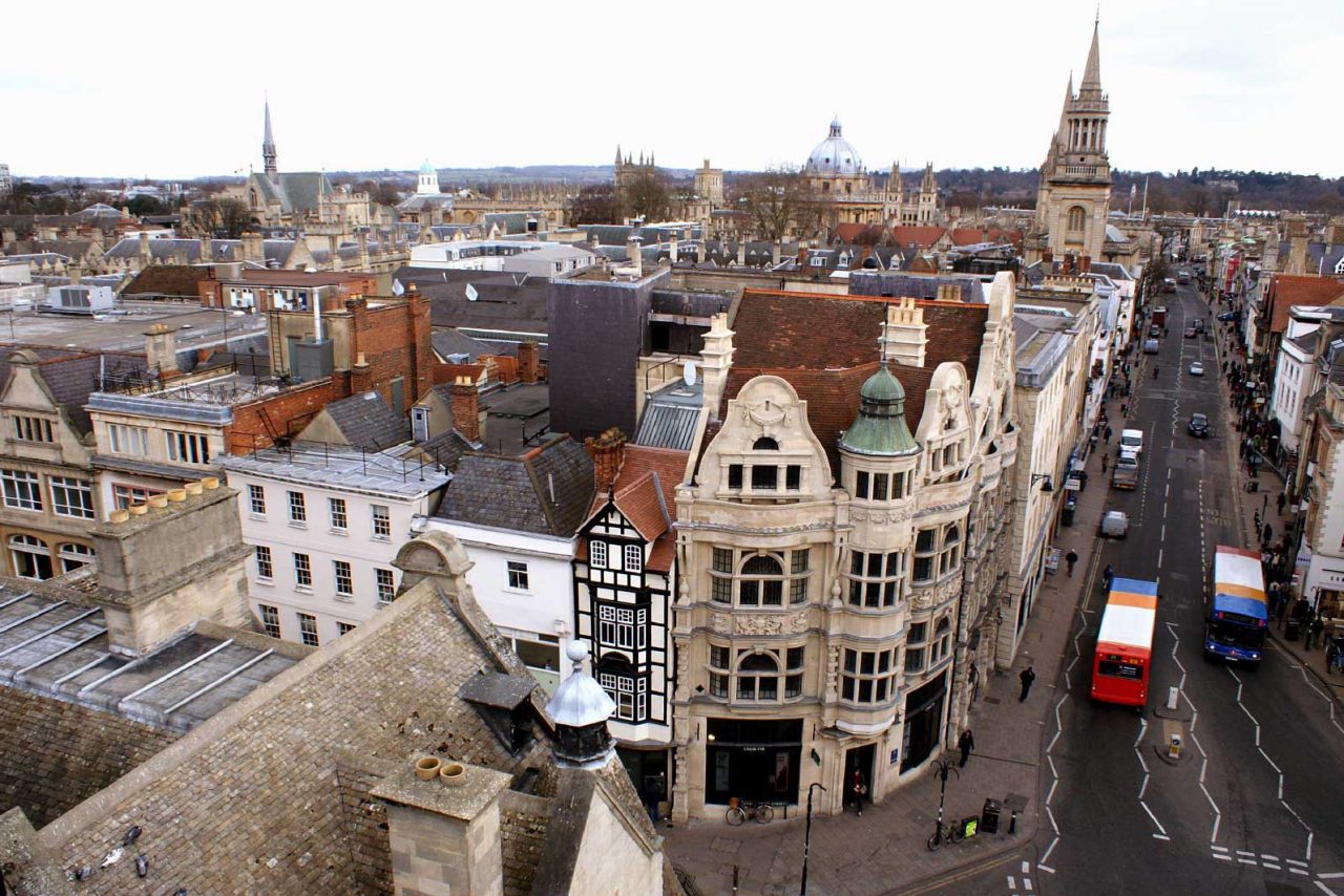 View of the centre of Oxford, Oxfordshire from the top of Carfax Tower (Photo: Martin Pettitt [CC BY-SA 2.0])