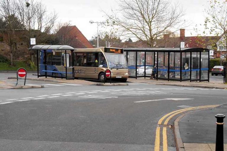 Warwick Bus Station in Warwick | englandrover.com