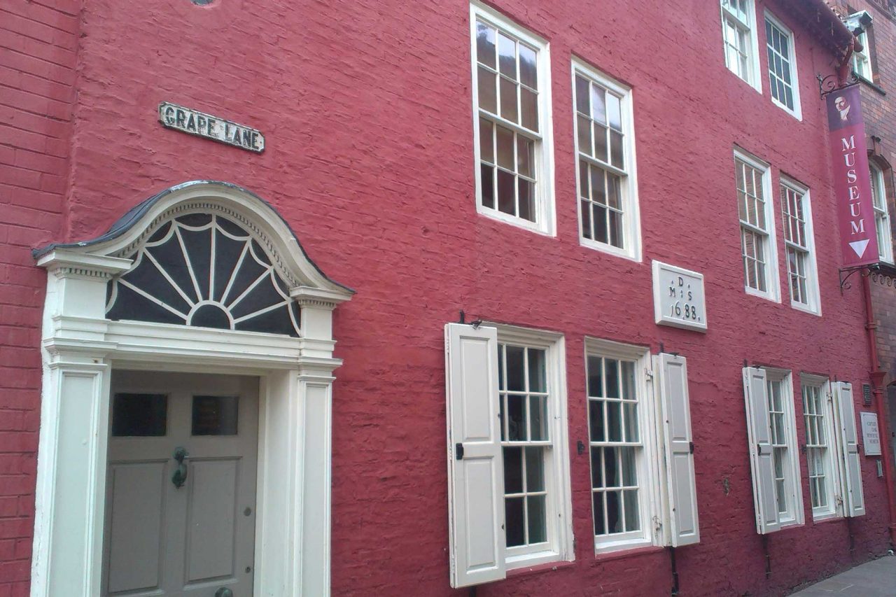 Captain Cook's House in Whitby, North Yorkshire (Photo: aude [CC BY-SA 3.0])