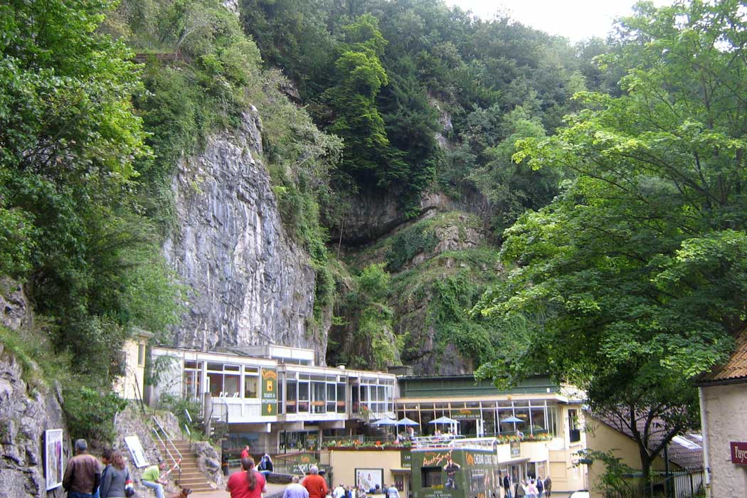 The area at the southwestern end of Cheddar Gorge is commercialised with a lot of tourist-related businesses. 