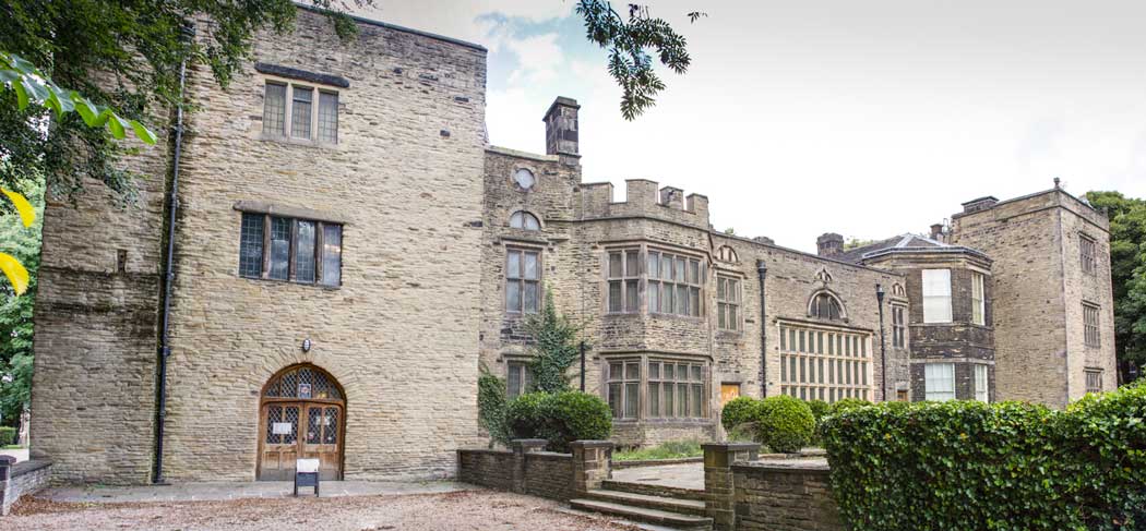 The exterior of Bolling Hall. (Photo: Stuart Burrows [CC BY-SA 3.0])