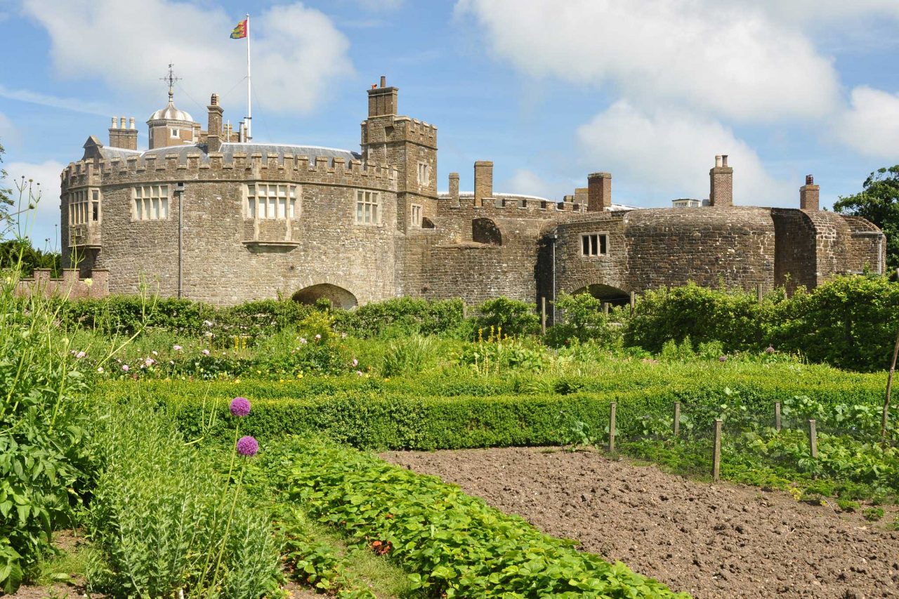 Walmer Castle near Deal, Kent (Photo: Nilfanion [CC BY-SA 4.0])