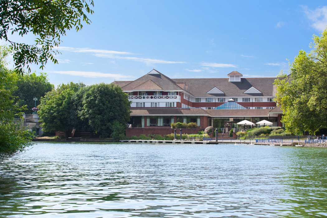 Crowne Plaza Reading is a four-star hotel on the Thames riverfront, around a 15-minute walk from the town centre. (Photo: IHG)