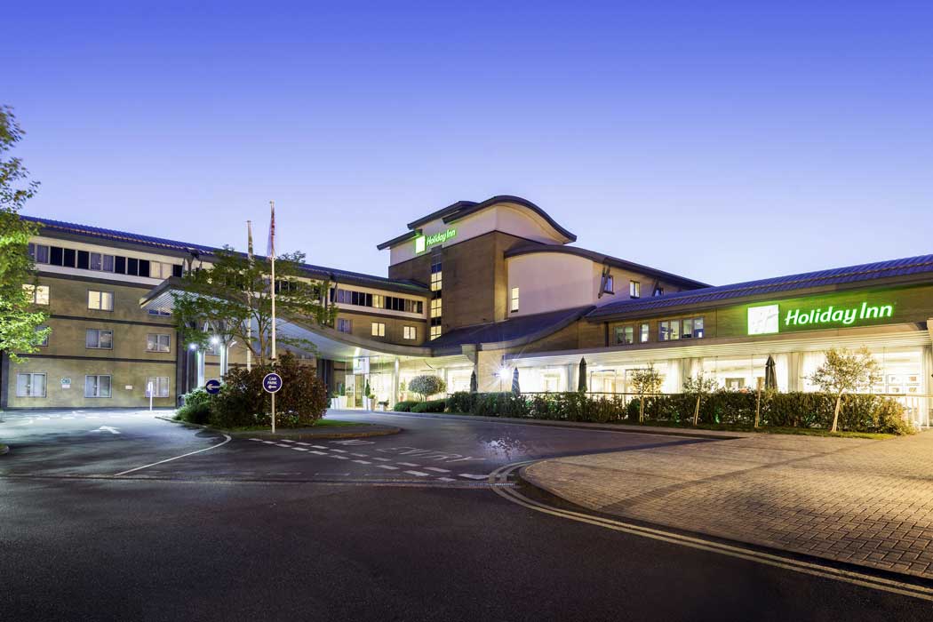 The Holiday Inn Oxford is a reasonably-priced accommodation option near the Peartree Interchange at the northern edge of Oxford. (Photo: IHG)