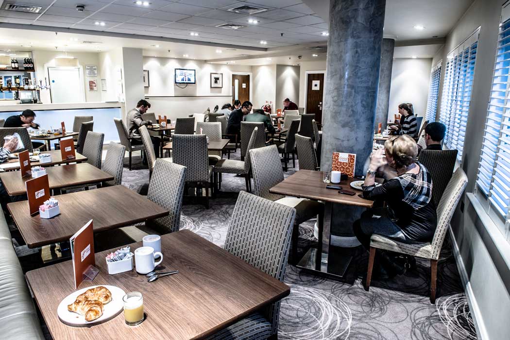Breakfast is served in the bar area near the hotel reception. (Photo: IHG)
