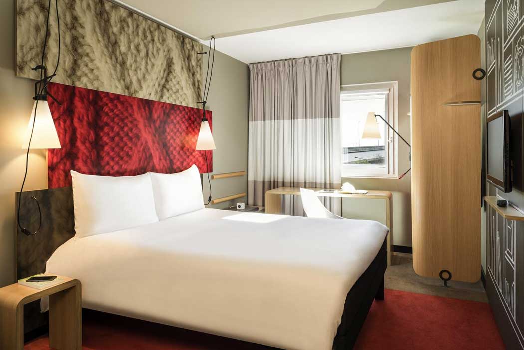 A double room at the ibis Manchester Centre (Princess Street) hotel. (Photo: ALL – Accor Live Limitless)