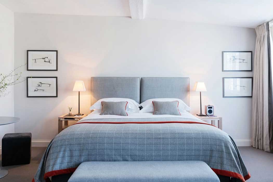All 43 guest rooms at the Old Bank Hotel in Oxford feature comfortable queen size beds