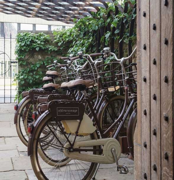 Guests at the Old Parsonage Hotel have free use of bicycles, which is the perfect way to explore Oxford