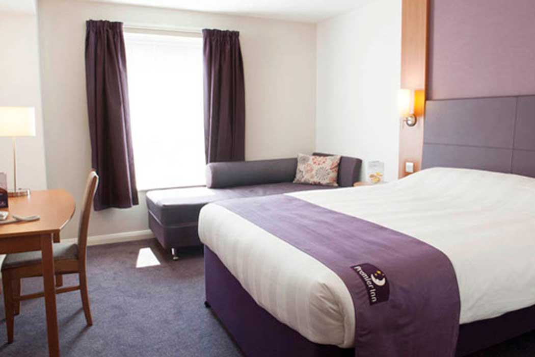 Premier Inn Manchester Airport (Heald Green) hotel near Manchester Airport