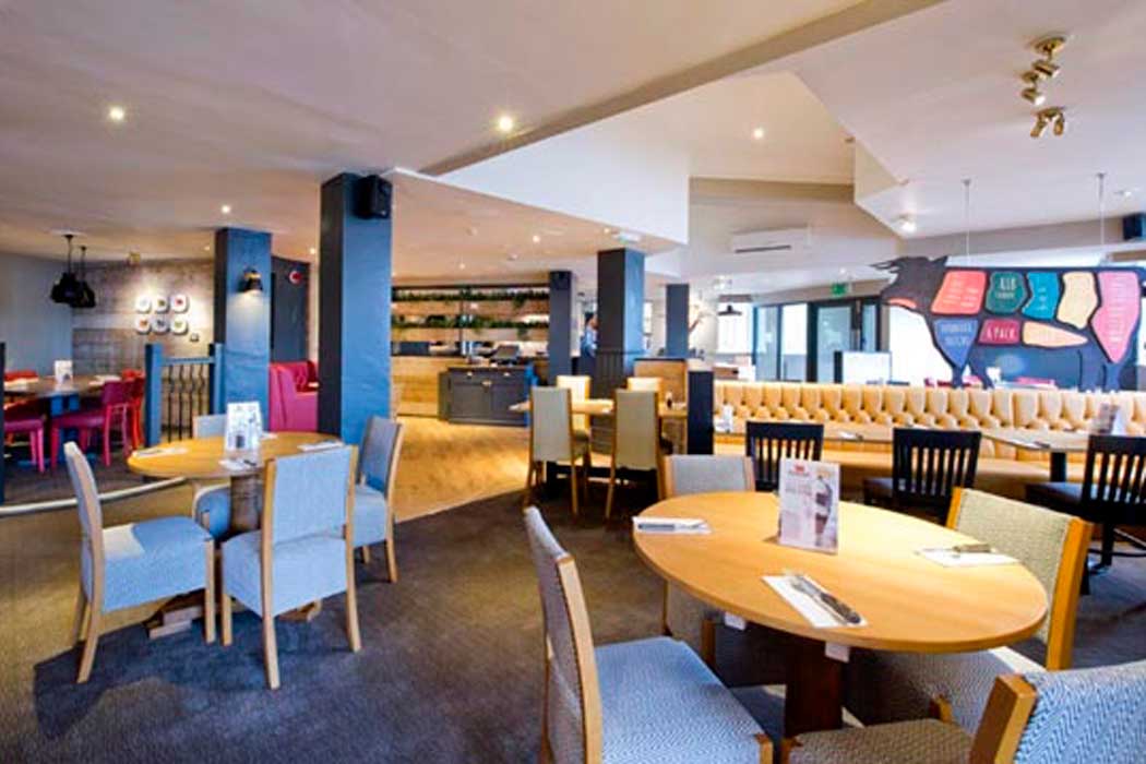 Premier Inn Manchester Airport (Heald Green) hotel near Manchester Airport