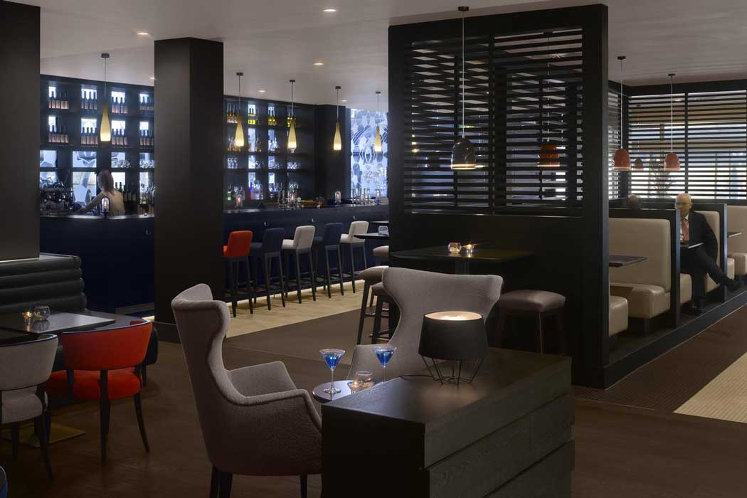 Radisson Blu Hotel Manchester Airport | englandrover.com