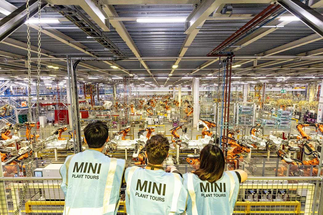 Take a tour of the BMW MINI Plant in Oxford to see how Minis are made. (Photo: ExperienceOxfordshire/Studio8)