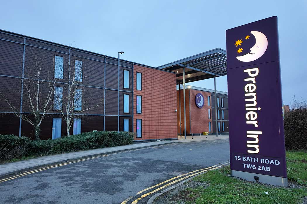 The Premier Inn London Heathrow Airport (Bath Road) hotel is served by regular bus services to Heathrow Terminals 2 and 3. (Photo © 2024 Rover Media Pty Ltd)