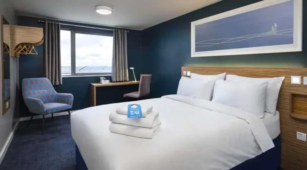 Rooms at the Travelodge London Clapham Junction hotel feature Travelodge's new room design and, as such, it offers a higher standard of accommodation than the average Travelodge hotel. (Photo © Travelodge)