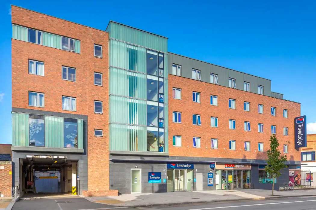 Travelodge London Cricklewood hotel is a budget hotel in north London, which is close to a railway station with frequent trains that will take you into central London in around 20 minutes. (Photo © Travelodge)