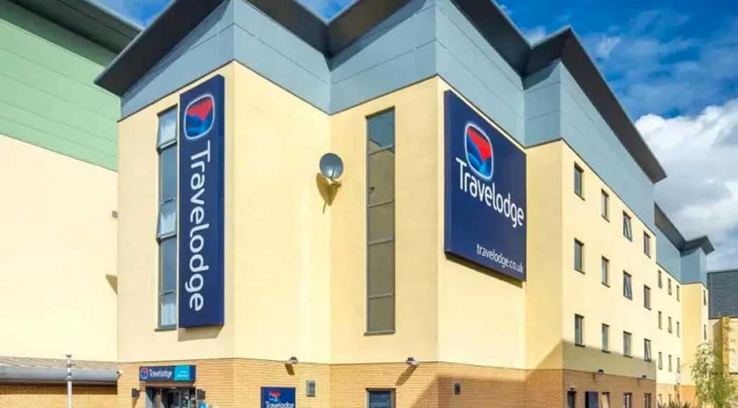 The Travelodge London Edmonton hotel is a good value hotel in Edmonton in London’s northern suburbs. The hotel is very close to Edmonton Green railway station, which is only half an hour from The City. (Photo: Travelodge)