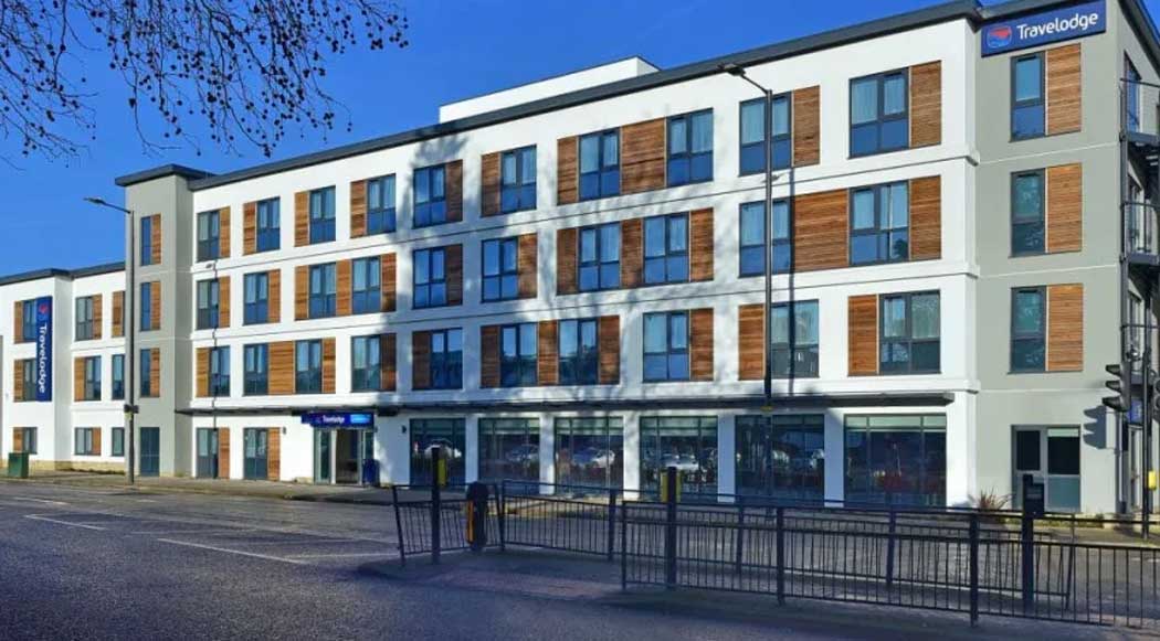 The Travelodge London Harrow hotel is in Harrow in London’s northwestern suburbs. The location has good transport links and you can get into central London in 20 minutes. (Photo: Travelodge)