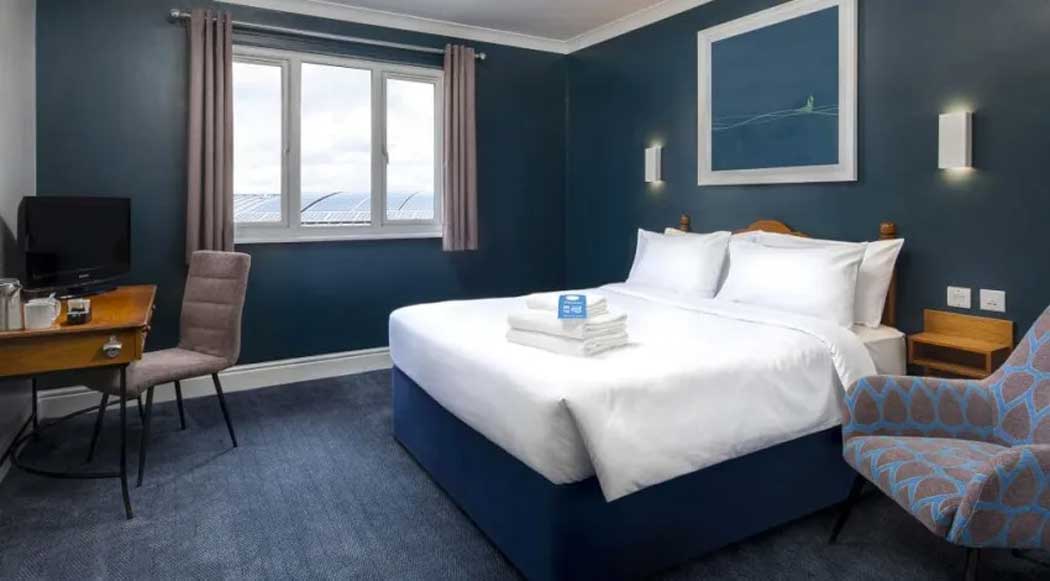 Rooms at the Travelodge London Kings Cross Royal Scot hotel feature Travelodge's new room design and, as such, it offers a higher standard of accommodation than the average Travelodge hotel. (Photo © Travelodge)