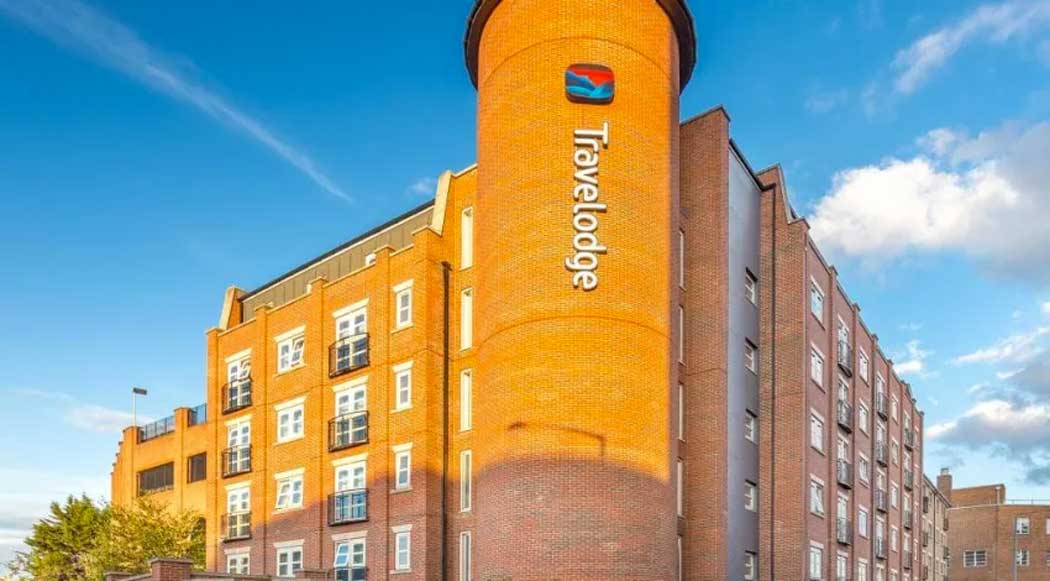 The Travelodge London Romford hotel is near the centre of Romford in London’s eastern suburbs. It is a cheaper option than staying in central London and there are frequent trains from Romford into The City. (Photo: Travelodge)