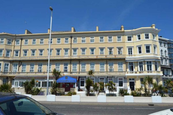 Chatsworth Hotel in Hastings, East Sussex | englandrover.com