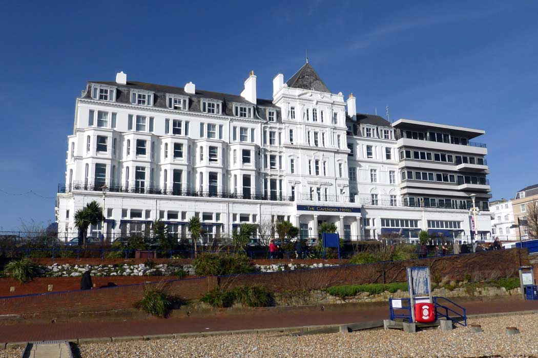 he Cavendish Hotel has a great location on Eastbourne's seafront and it is just a short walk to the town centre. It is nicer place to stay than other hotels owned by the Britannia Hotels. (Photo: Paul Farmer [CC BY-SA 2.0])