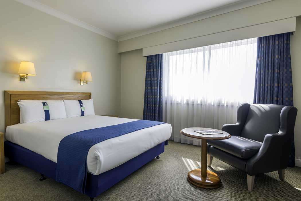 A double room at the Holiday Inn Heathrow Ariel. (Photo: IHG)