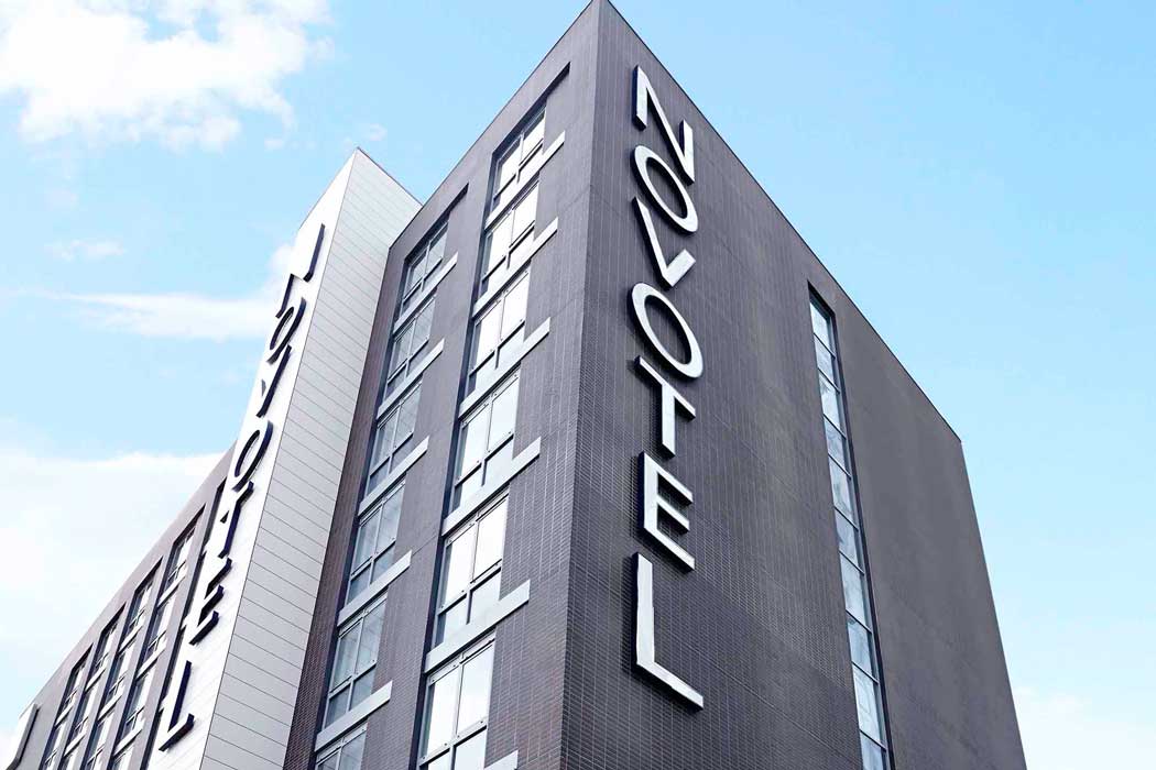 The Novotel London Brentford hotel is a modern four-star hotel overlooking the M4 motorway in Brentford in West London. (Photo: ALL – Accor Live Limitless)