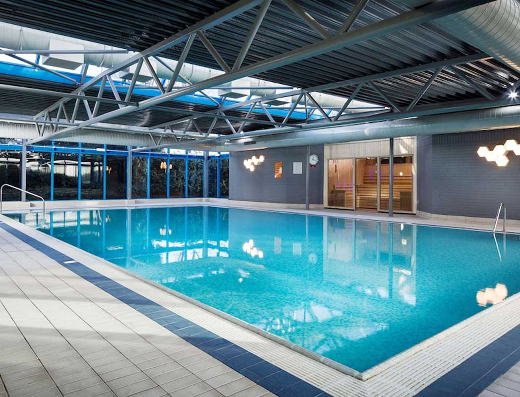 Guests have access to an indoor swimming pool. (Photo: Radisson Hotel Group)