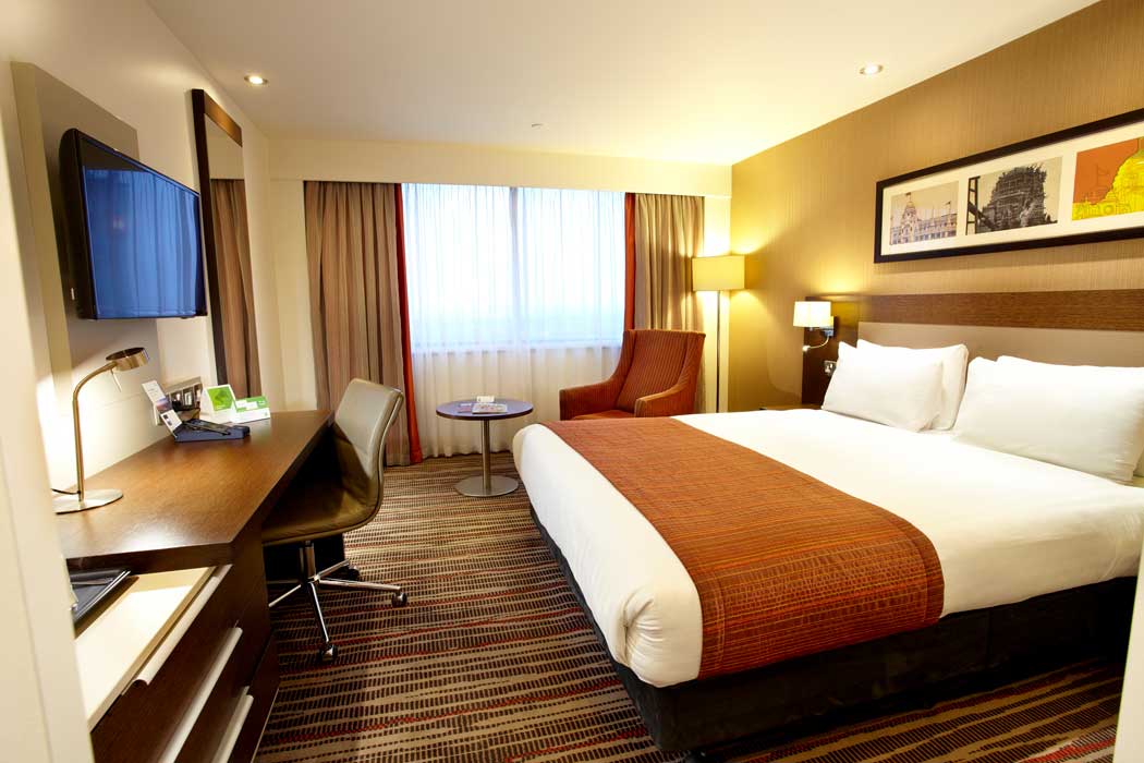 A guest room at the Holiday Inn London Wembley. (Photo: IHG)