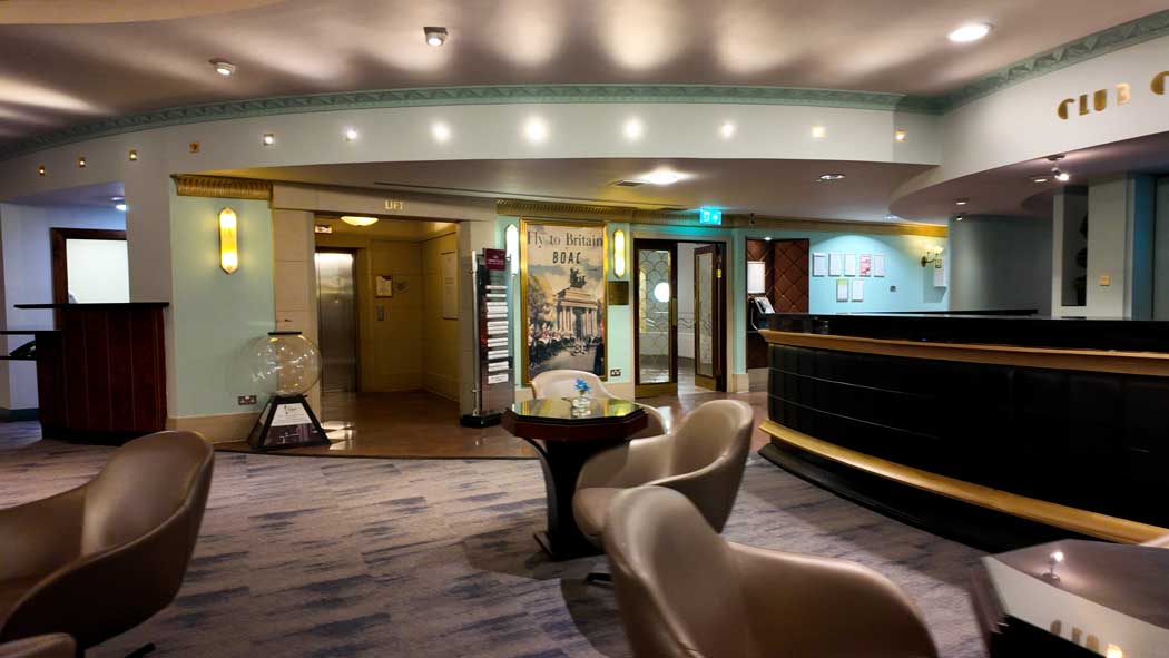 The hotel’s Art Deco design and its aviation heritage are showcased in the lobby area. (Photo © 2024 Rover Media)