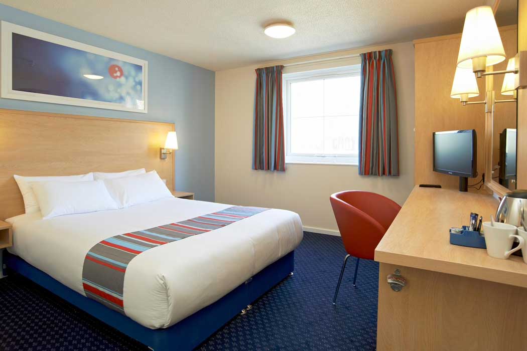 One of the rooms in the Travelodge Liverpool Central hotel. (Photo © Travelodge)