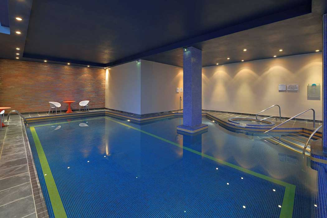 Guests have access to an indoor swimming pool.  (Photo: Radisson Hotel Group)