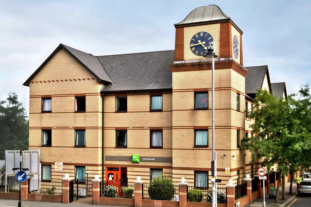 The ibis Styles London Walthamstow hotel is a reasonably-priced hotel in Leyton in East London but the bland-looking brick building doesn’t quite fit with the rest of the ibis Styles brand. (Photo: ALL – Accor Live Limitless)