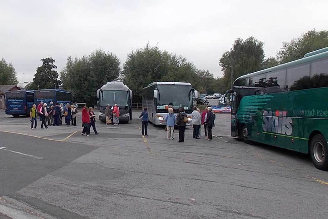 National Express coaches arrive at and depart from the Millstream Coach Park, which is around a five to 10-minute walk north of Salisbury city centre. (Photo: Jaggery [CC BY-SA 2.0])
