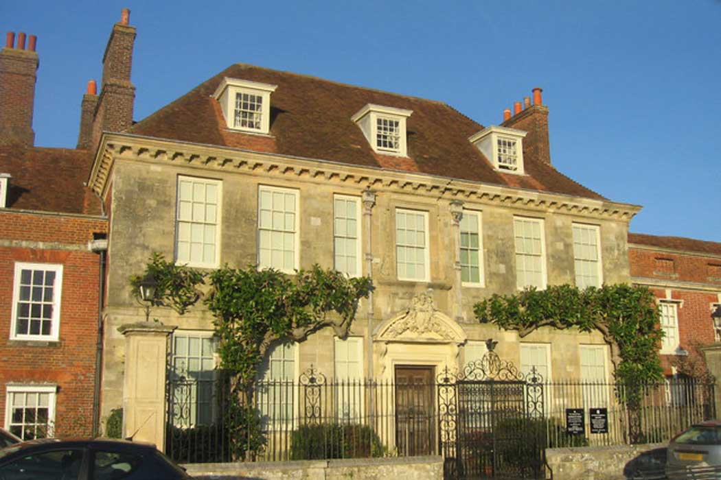 Mompesson House in Salisbury’s Cathedral Close. (Photo: Seb Ballard [CC BY-SA 2.0])