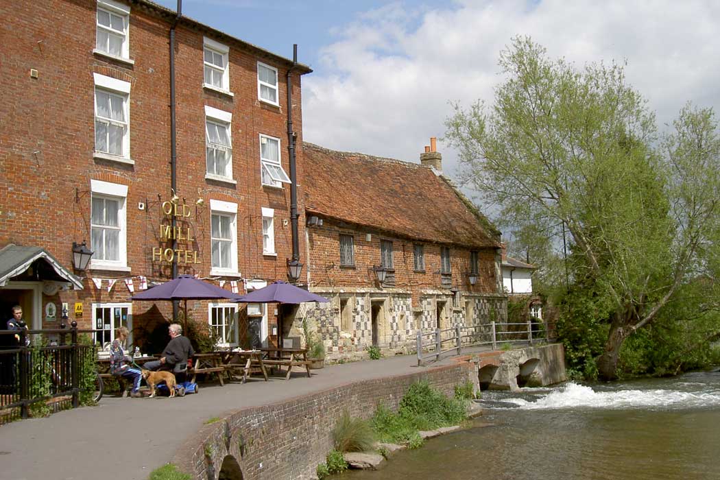 The Old Mill Hotel is a charming small hotel in an historic building that was once used as England's first paper mill. Many guests love the hotel's peaceful riverside location with easy access to Salisbury's Town Path. (Photo: Neil Owen [CC BY-SA 2.0])
