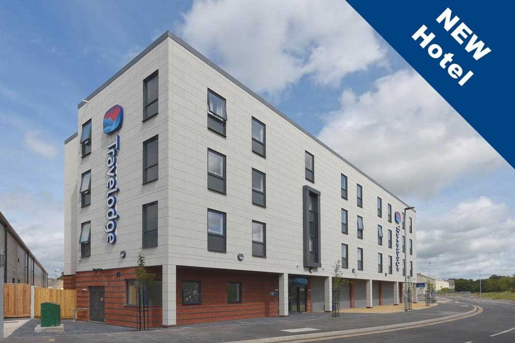 The Chippenham Travelodge hotel is a modern budget hotel just a short walk from Chippenham railway station. (Photo © Travelodge)