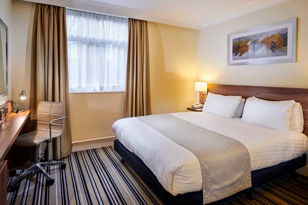 A double guest room at the Holiday Inn Swindon hotel. (Photo: IHG)