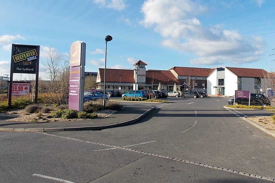 The Premier Inn Swindon West hotel is a good value place to stay on the southwestern outskirts of town. (Photo: Jaggery [CC BY-SA 2.0])
