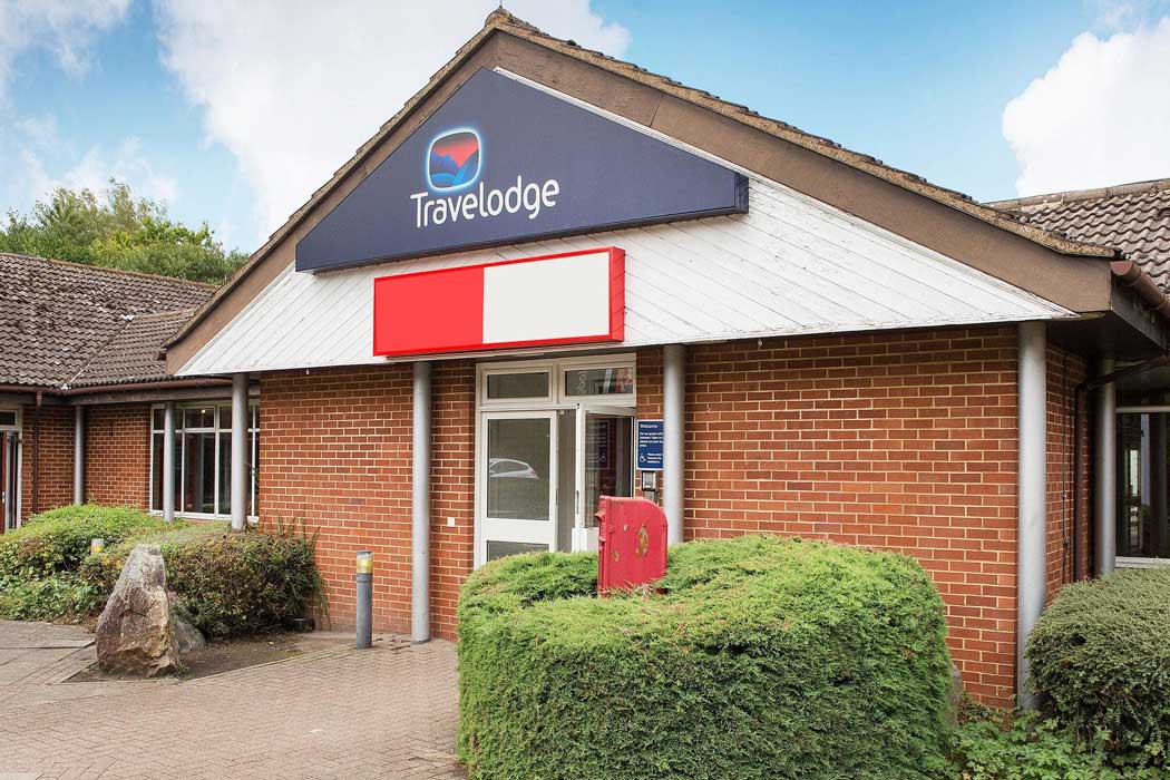 The Travelodge Warminster is located in a service area on the northwestern edge of Warminster. It is a very good value place to stay but the location is best suited if you’re driving. (Photo © Travelodge)