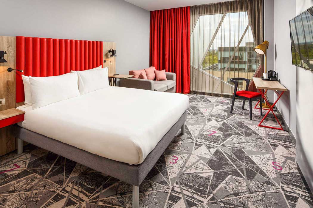 A double room at the ibis Styles London Ealing hotel. (Photo: ALL – Accor Live Limitless)