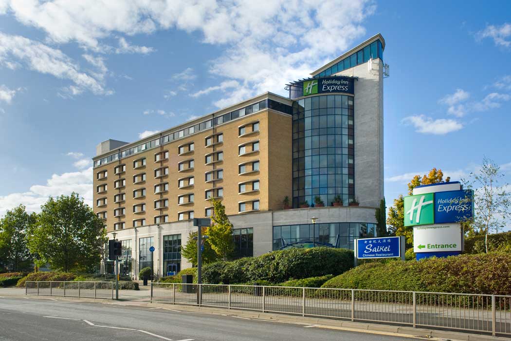 The Holiday Inn Express London Greenwich doesn’t have a particularly appealing location and it is a 15-minute walk to the closest tube station but, once at the station, it is a quick and easy journey into Central London. (Photo: IHG)